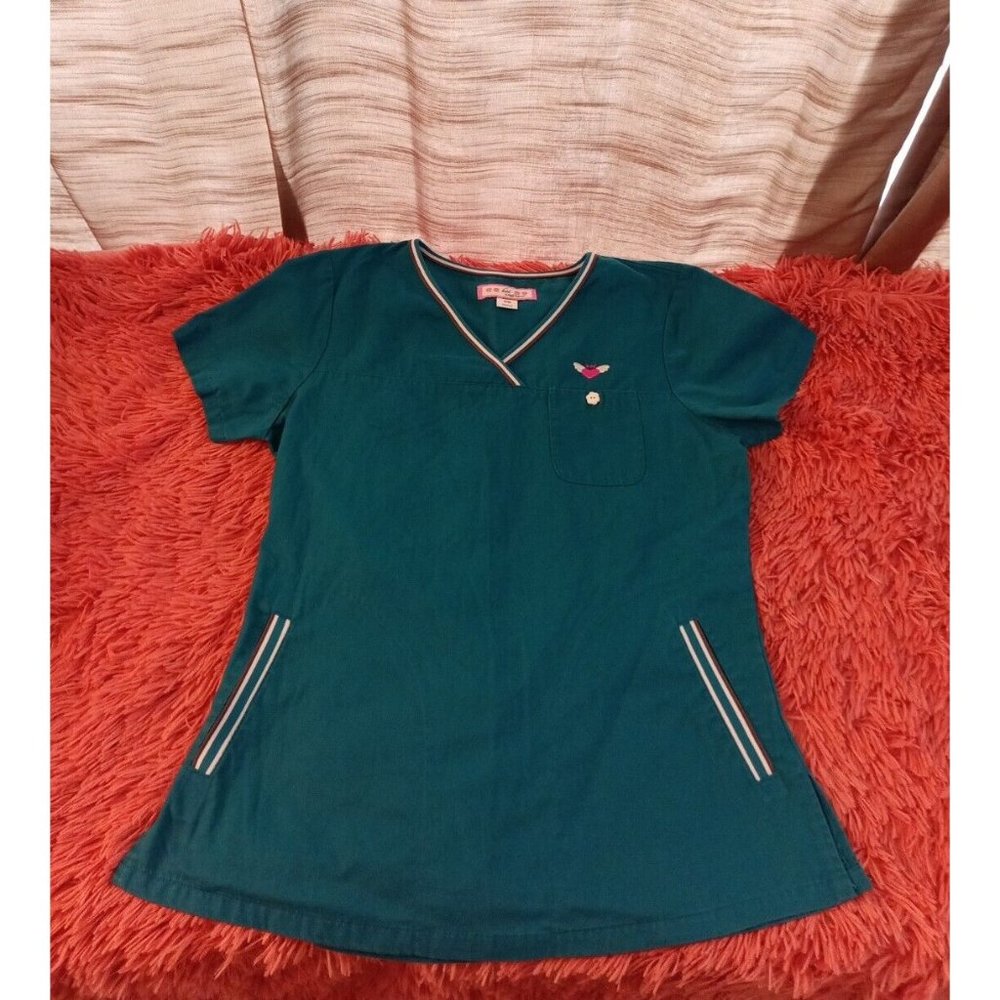 Women's Koi Green V-neck Embroidered Scrub Top With Pockets Size XSmall